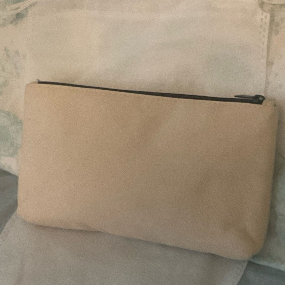 *Chanel* Classic Beige Makeup Bag Cosmetic Pouch - Picture 7 of 11